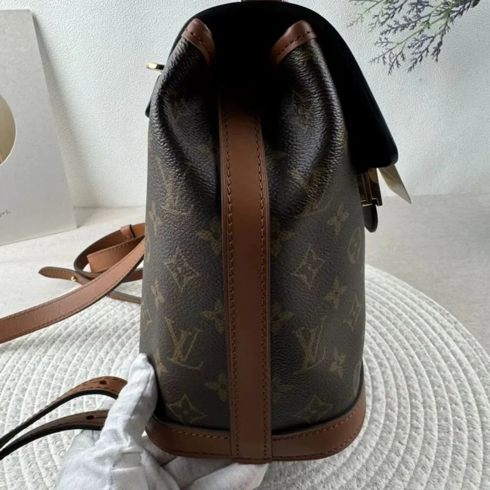 Louis Vuitton Women Pre-Loved Bag Very Good Condition